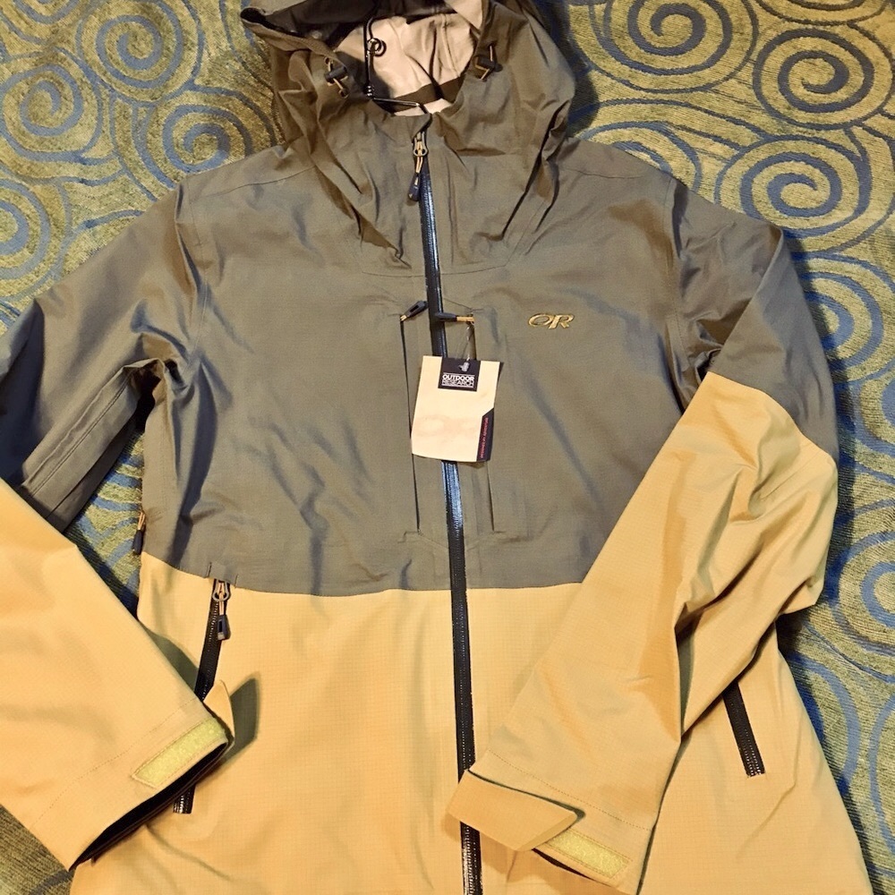 Outdoor Research Carbide Ski Shell color Fir/Lichen